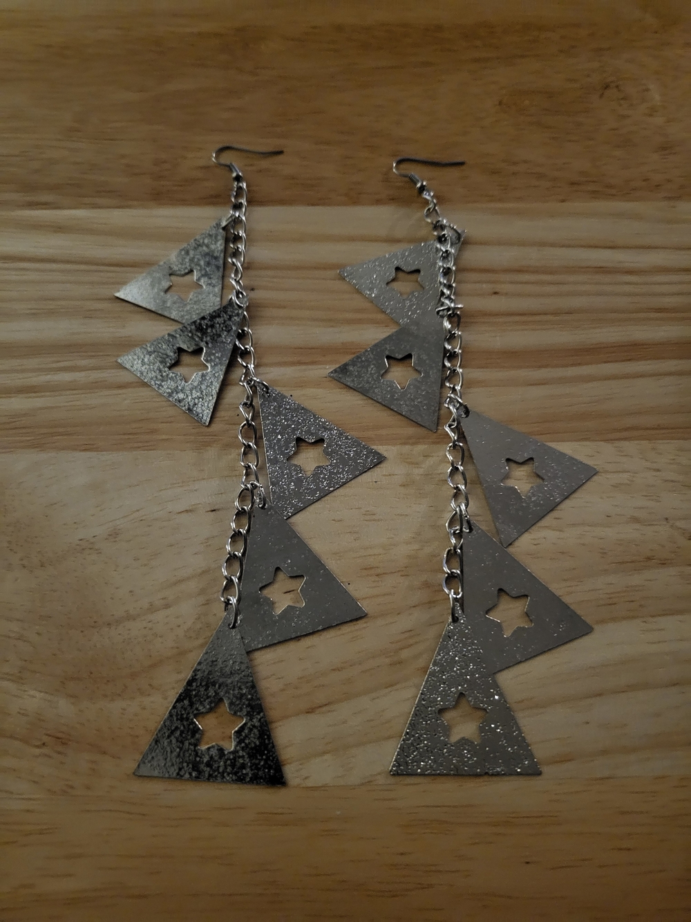 Retro 1980's Dangling Silver Triangle Star Dangle Earrings